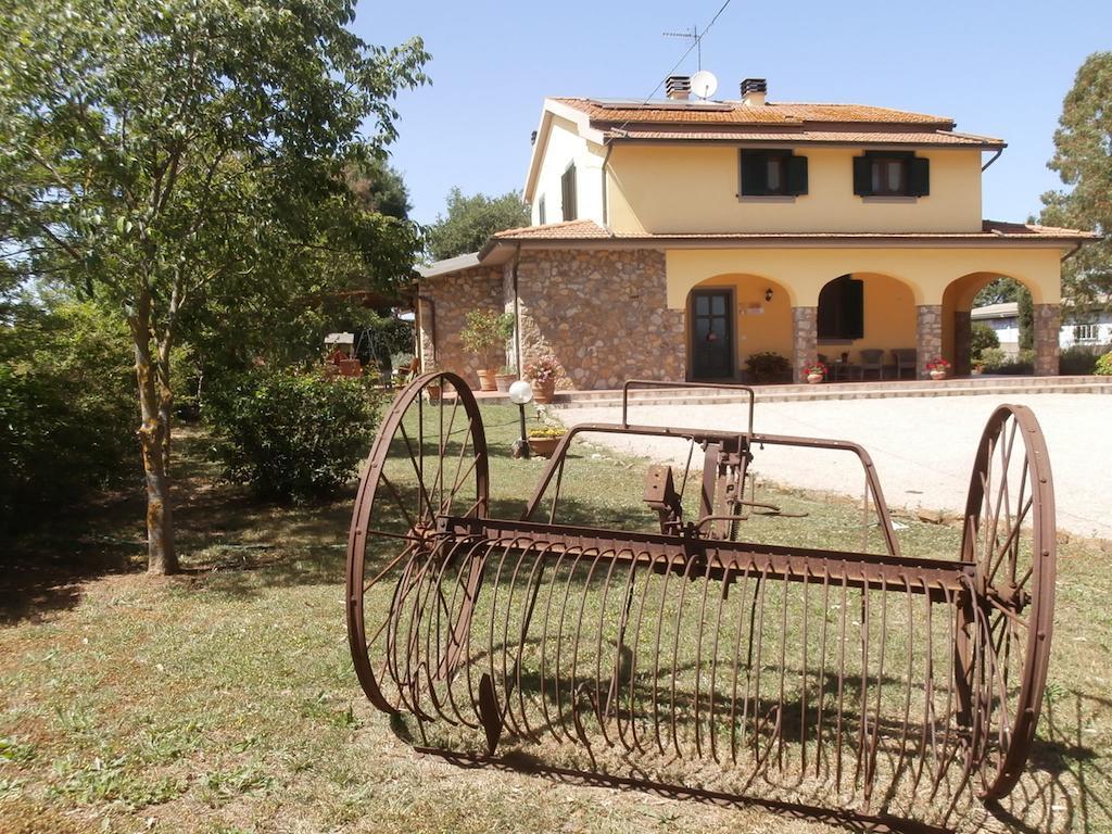 マリアーノ・イン・トスカーナ Agriturismo Poggio Sassineriヴィラ エクステリア 写真